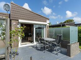 Modern Bungalow Close to the Beach