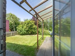 Modern Bungalow Close to the Beach