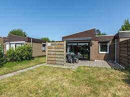 Modern Bungalow Close to the Beach