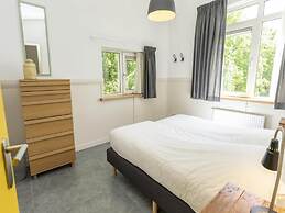 Detached 6 Pers Holiday Home