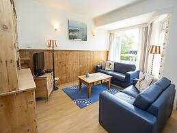 Detached 6 Pers Holiday Home