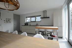 Luxurious & Stylishly Holiday Home