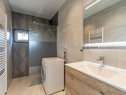 Detached Holiday Bungalow With Garden
