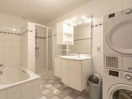 Holiday Apartment Opposite the Beach