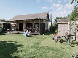 Tent Lodge With Comfort