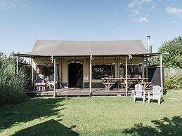 Tent Lodge With Comfort