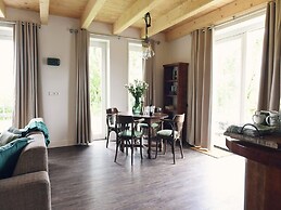 Tent Lodge With Comfort