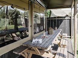 Tent Lodge With Comfort