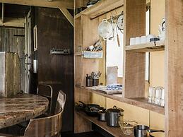 Tent Lodge With Comfort