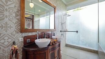 NicoNico Mansion by Villa Finder