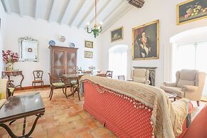 Posada De La Casa Del Pintor Hab Malaga