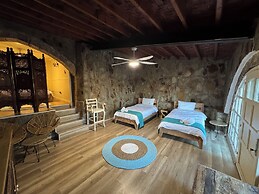 The Old Mill Hotel Lapta