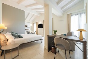 KARALIN SONNINO SUITES