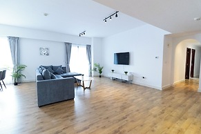 HAPPY SEASON | JBR Apartments