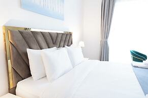 HAPPY SEASON | JBR Apartments