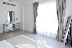HAPPY SEASON | JBR Apartments