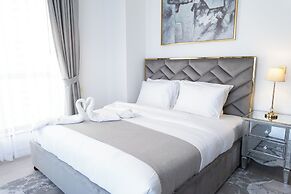 HAPPY SEASON | JBR Apartments