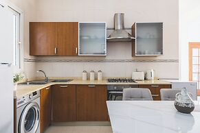 Charmant Appartement au Cœur d'Hydra