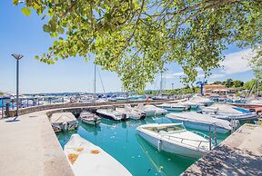 Marina Loft