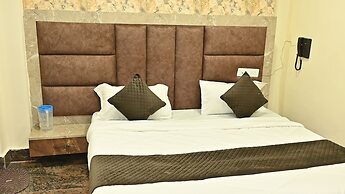 Hotel Kaka Inn