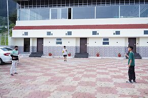 Ketti Heights Resorts