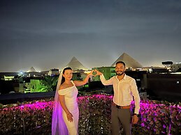 Jana pyramids view inn