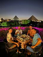 Jana pyramids view inn