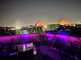 Jana pyramids view inn