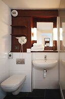 BRIT HOTEL CONFORT ORLY MORANGIS