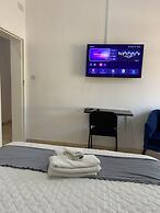 Mongi Guest House