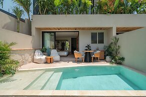 Coco Bay