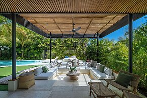 Coco Bay