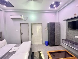 HOTEL PRAKASH GUEST HOUSE - Varanasi