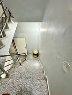 HOTEL PRAKASH GUEST HOUSE - Varanasi