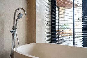 Happiness Villa 7 – Luxe Living Amid Rice Fields & Tranquility