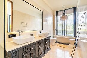Happiness Villa 7 – Luxe Living Amid Rice Fields & Tranquility