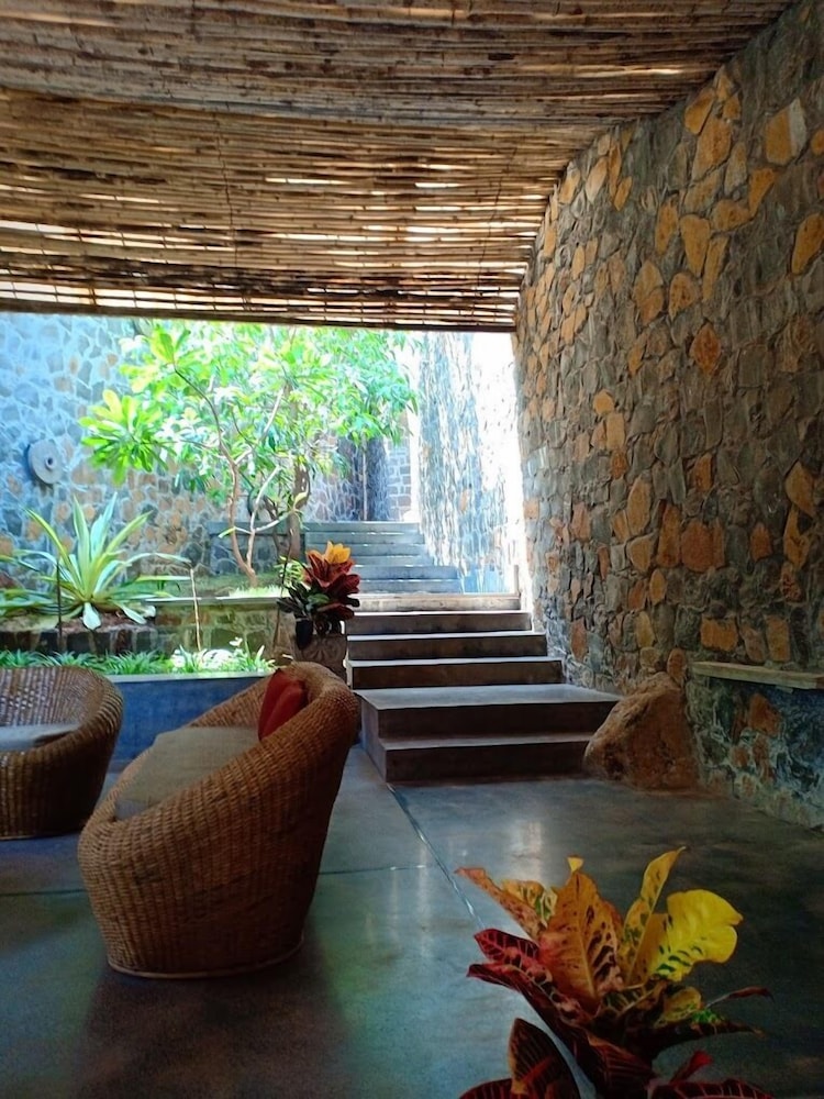 Kondan The Retreat