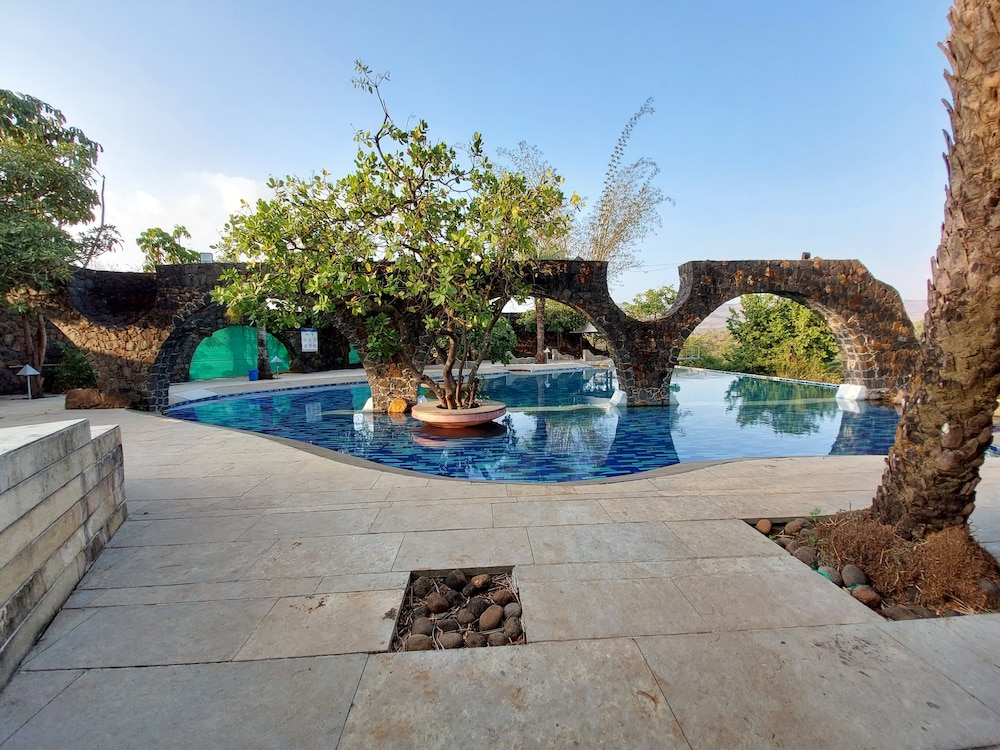 Kondan The Retreat