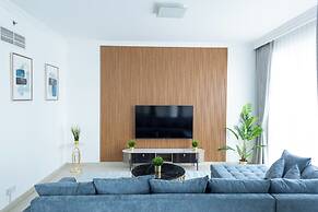 HAPPY SEASON I Al Bateen Residences