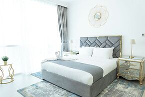HAPPY SEASON I Al Bateen Residences