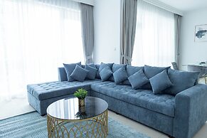 HAPPY SEASON I Al Bateen Residences