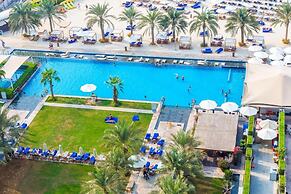 HAPPY SEASON I Al Bateen Residences