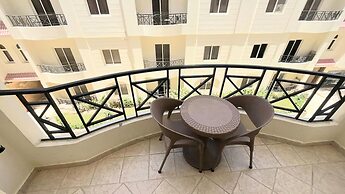 Palm Beach Piazza Beachfront Lovely Apartment