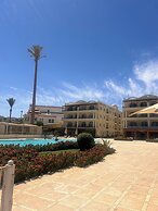 Palm Beach Piazza Beachfront Lovely Apartment