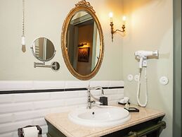 Vila Ebel Hotel Pool & Spa