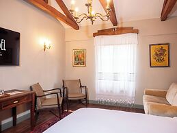 Vila Ebel Hotel Pool & Spa