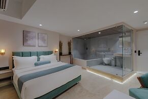 Hotel The Grand Suites