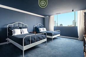 Campos Eliseos 75 PH