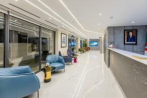 Coast Hotel