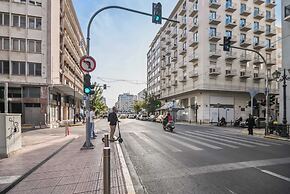Limehome Piraeus Olive